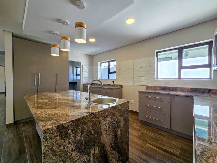 3 Bedroom Property for Sale in Stilbaai Wes Western Cape